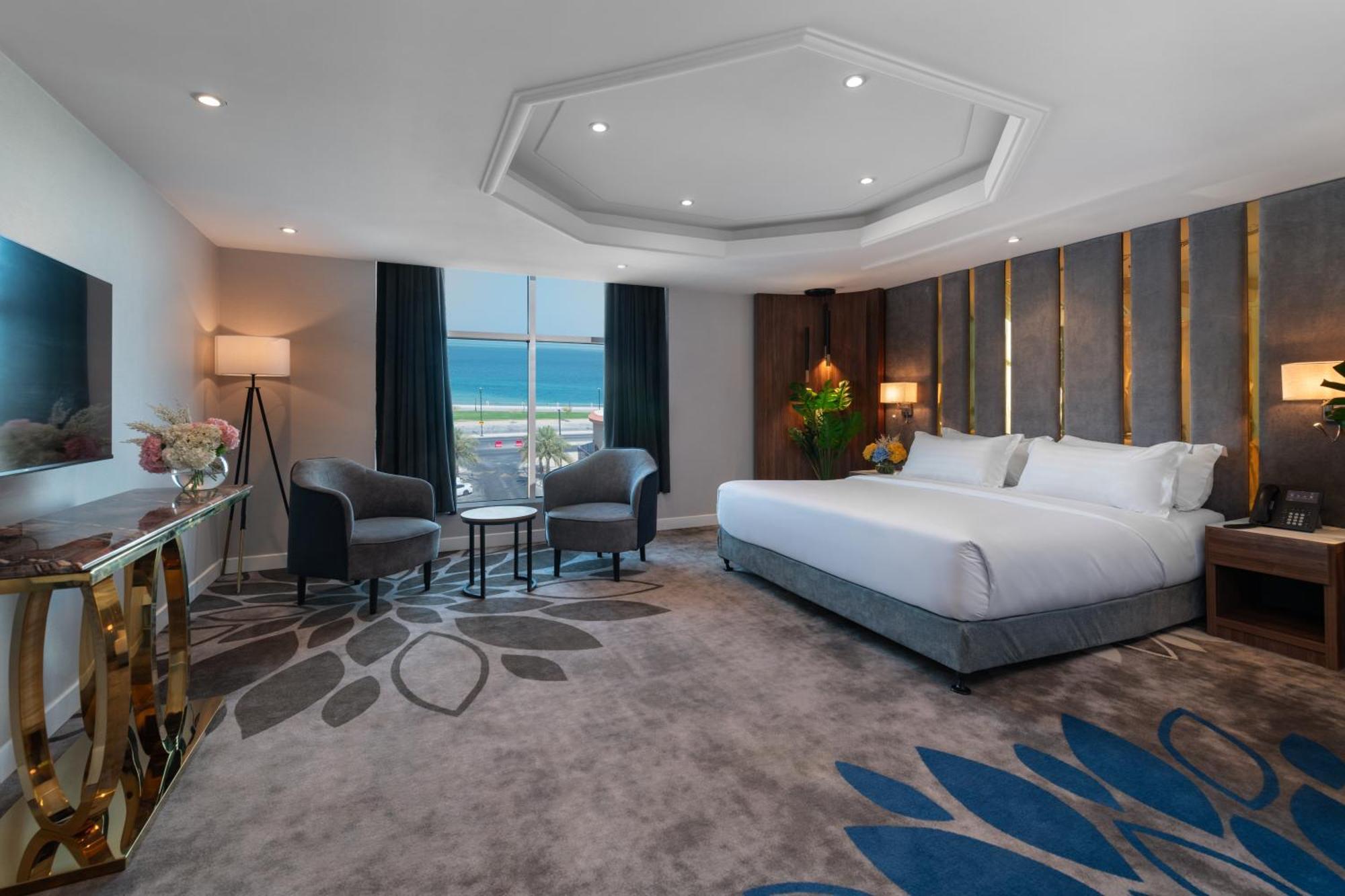 Warwick Al Jubail Hotel Dış mekan fotoğraf