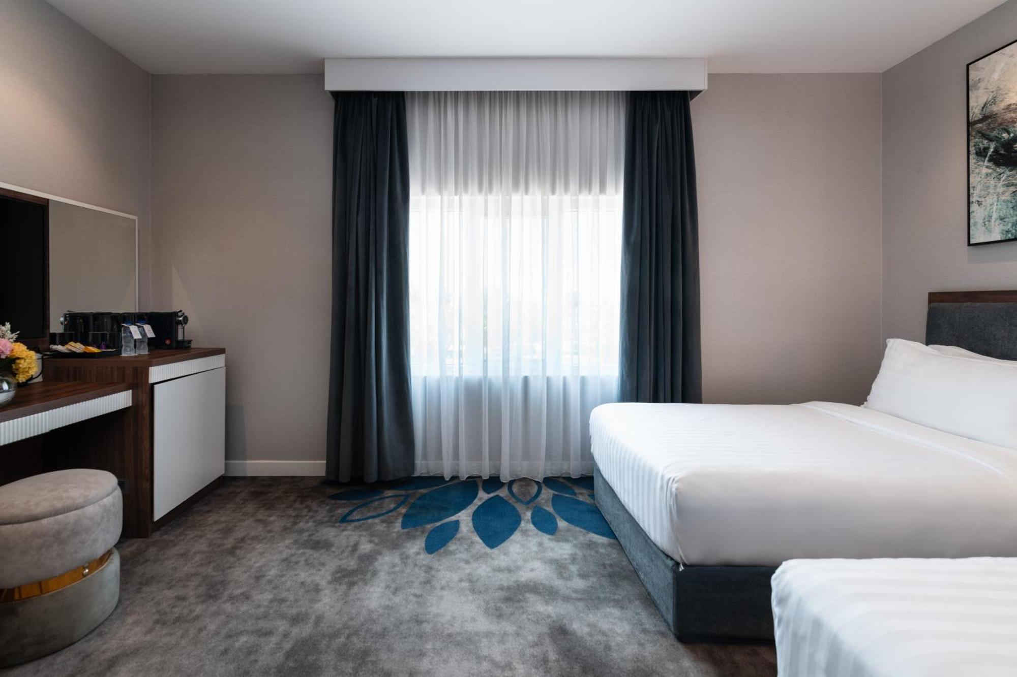 Warwick Al Jubail Hotel Dış mekan fotoğraf